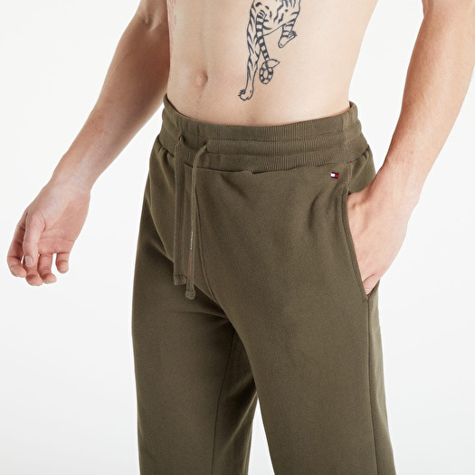 Tommy hilfiger khaki joggers hotsell