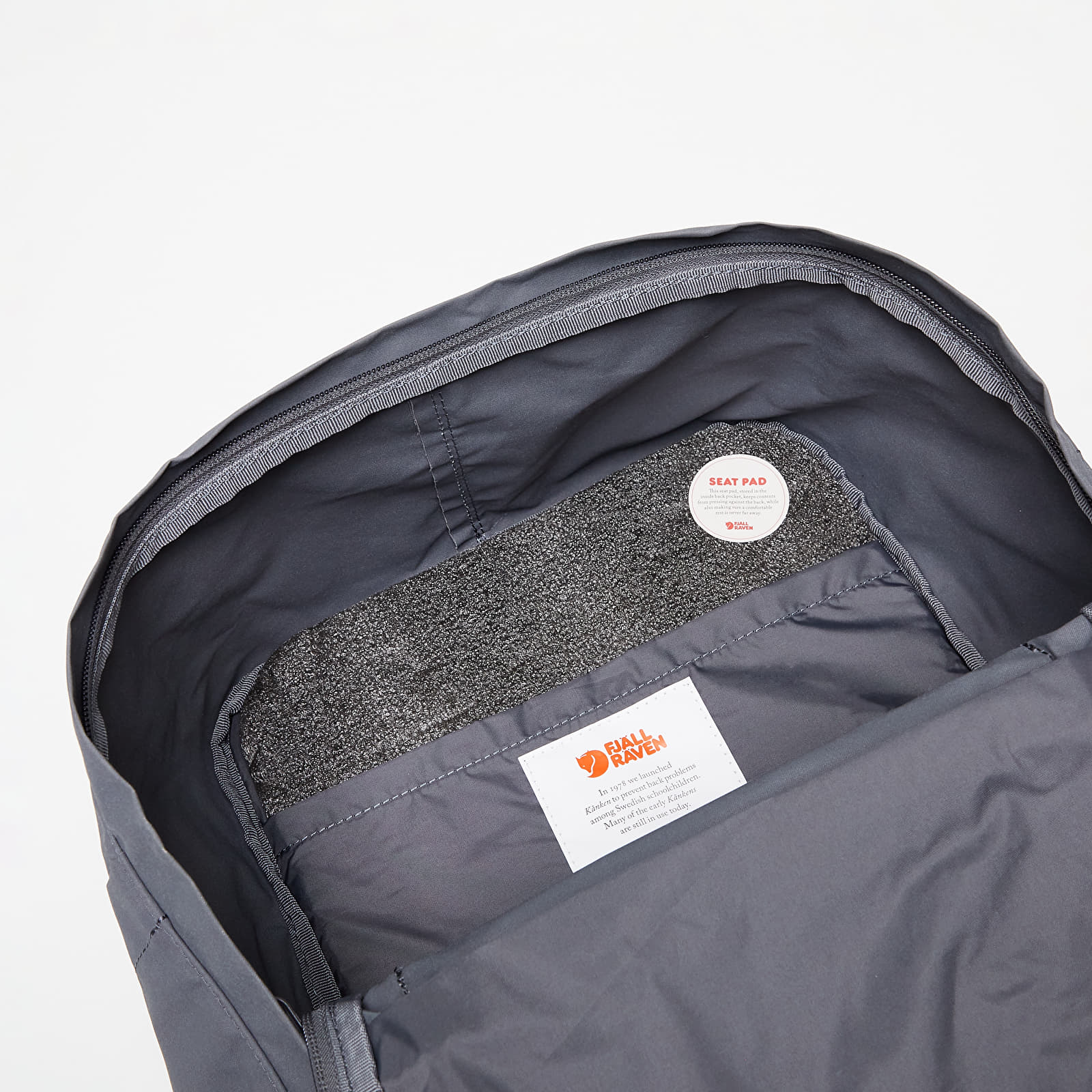Rucksacke Fjallraven Kanken Laptop 17 Backpack Super Grey Footshop