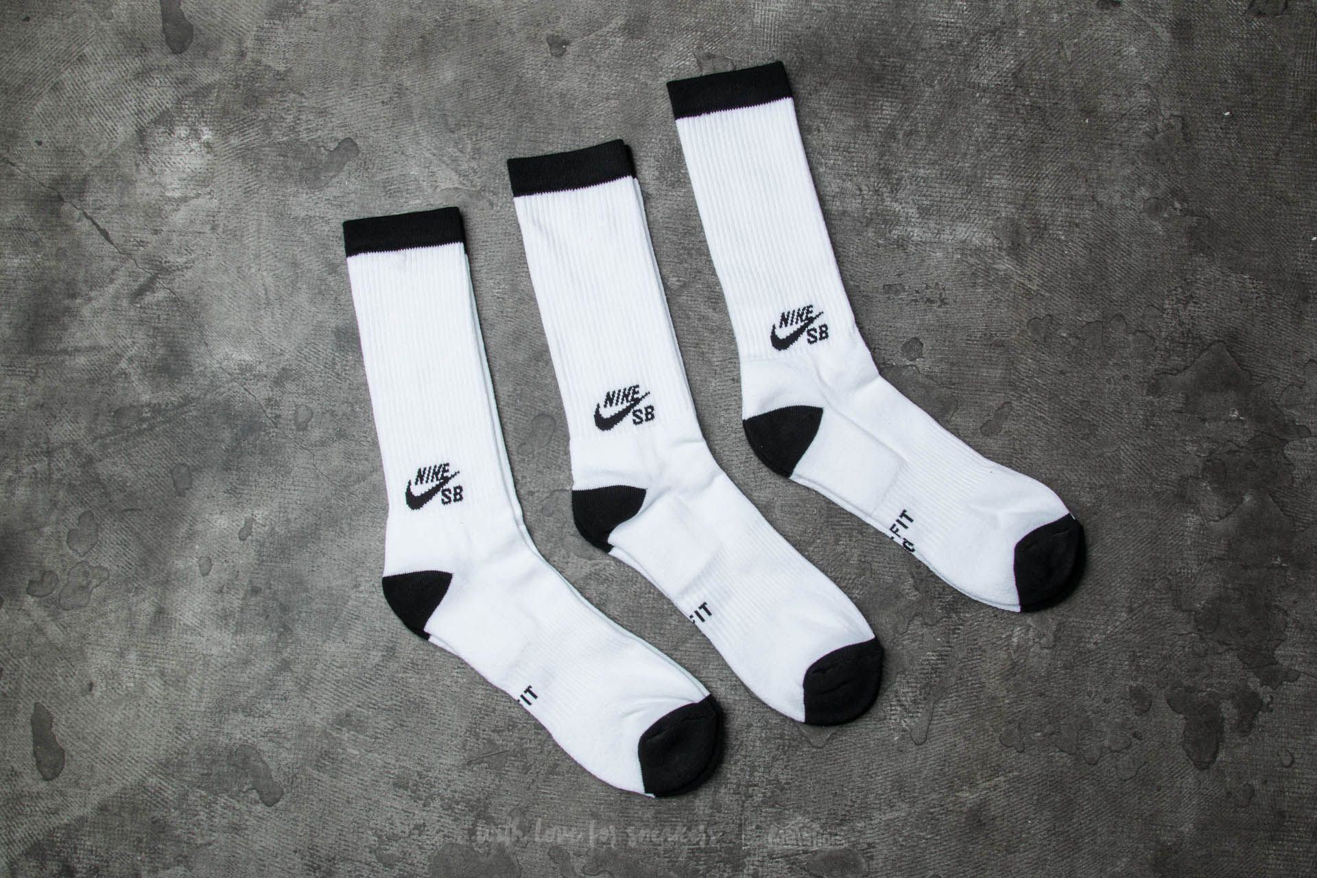 Calzetti Nike SB 3 Pack Crew Socks White/ Black