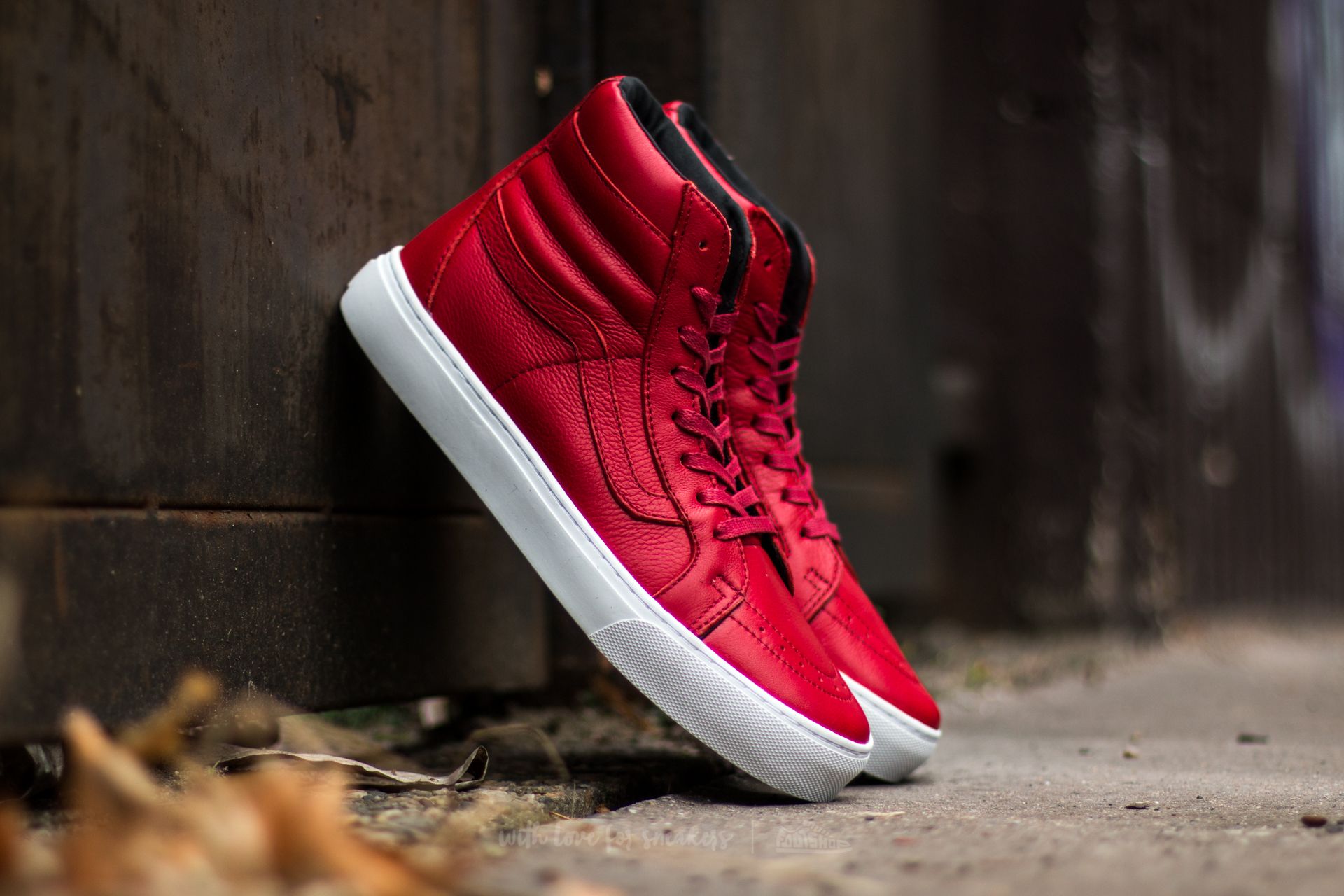 Men s shoes Vans Sk8 Hi Cup Leather Red Footshop