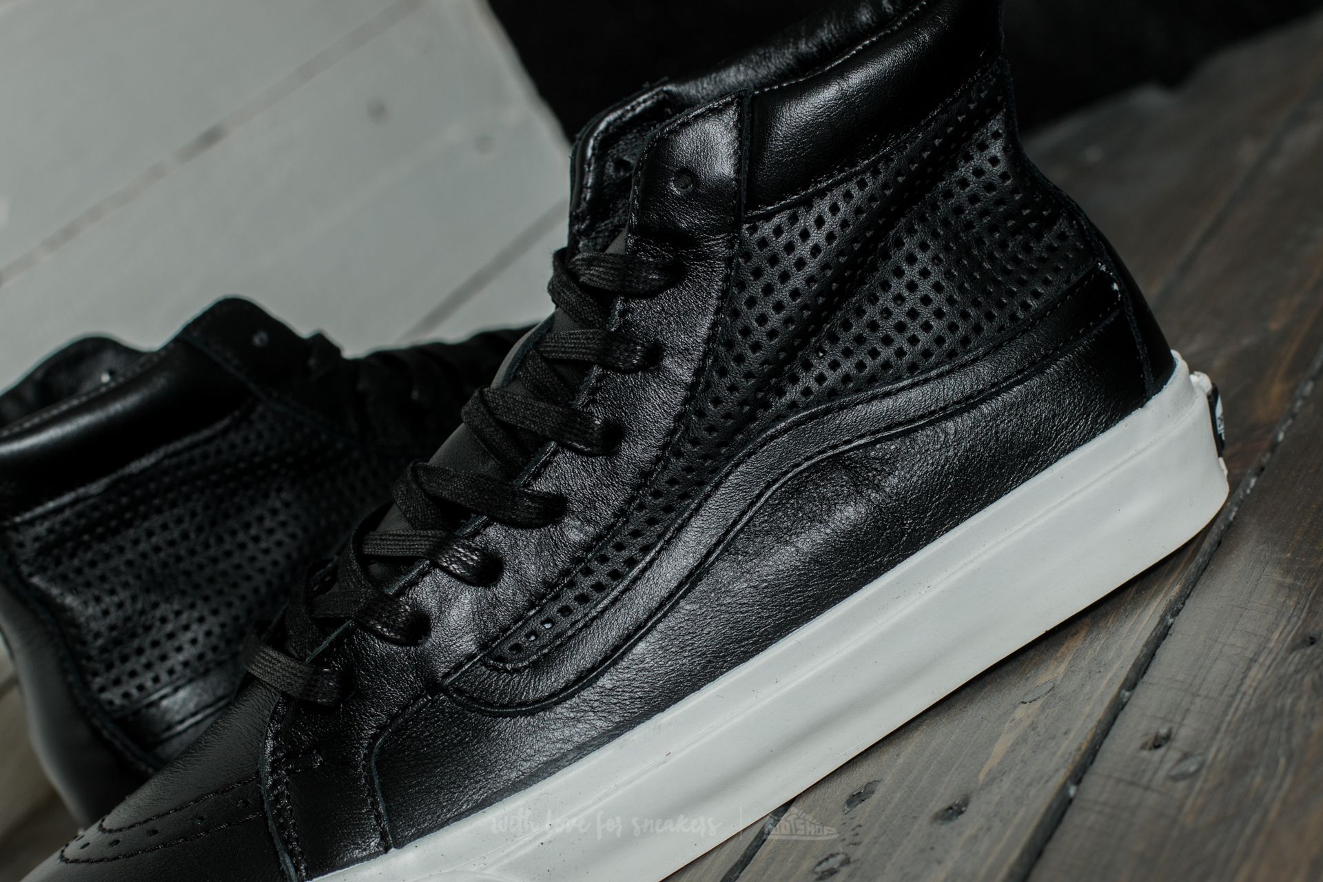 Vans sk8 hi slim cutout on sale