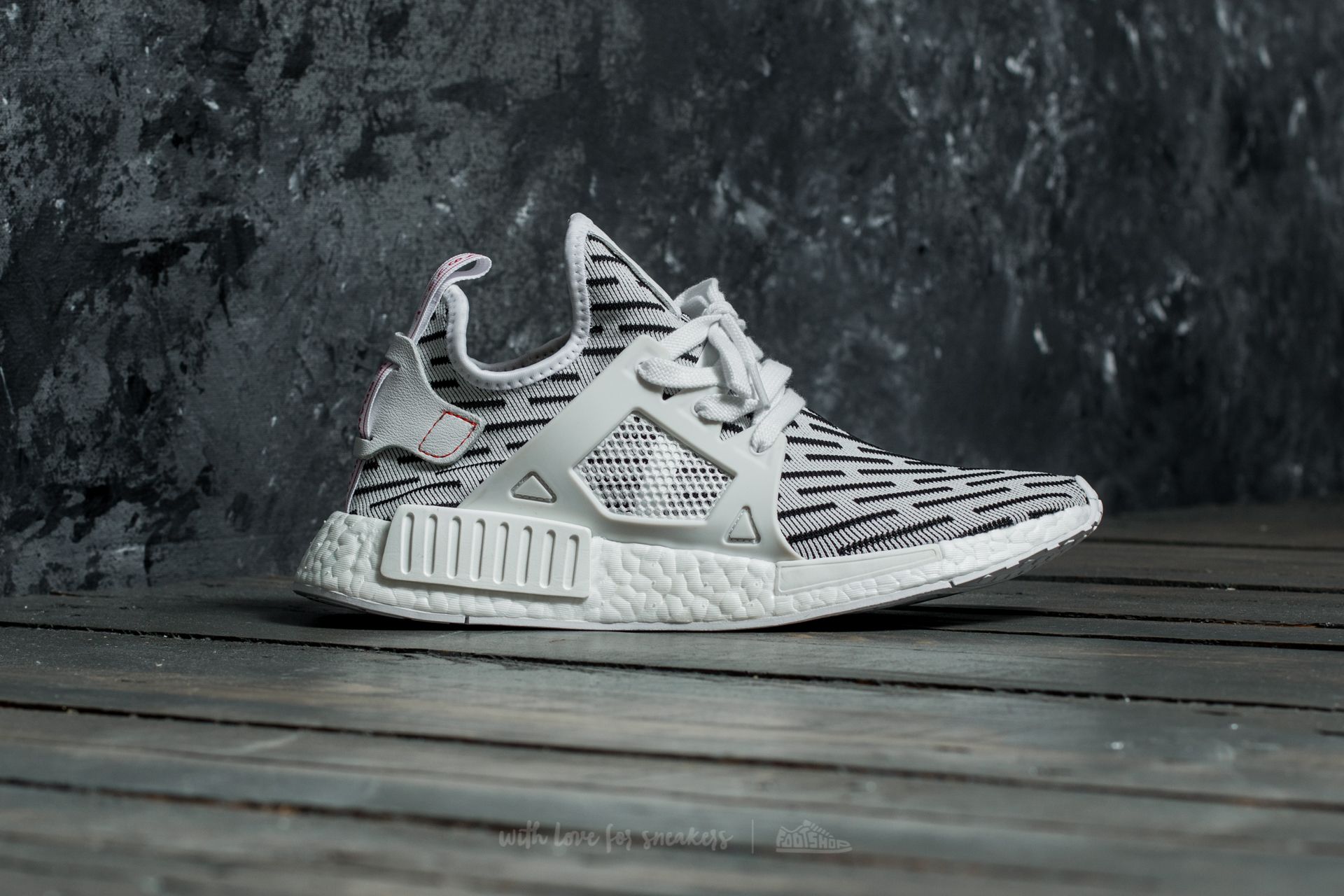 Pánské tenisky a boty adidas NMD_XR1 Primeknit Ftw White/ Running Ftw White/ Core Red