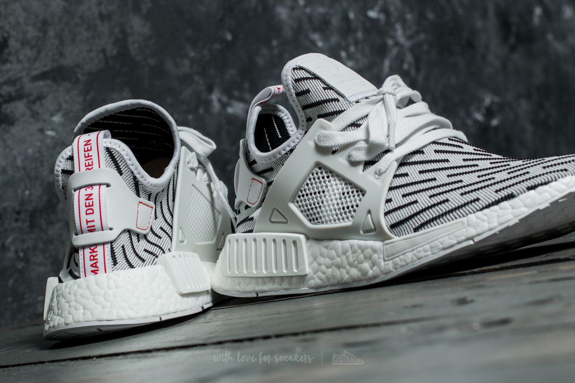 Pánské tenisky a boty adidas NMD_XR1 Primeknit Ftw White/ Running Ftw White/ Core Red