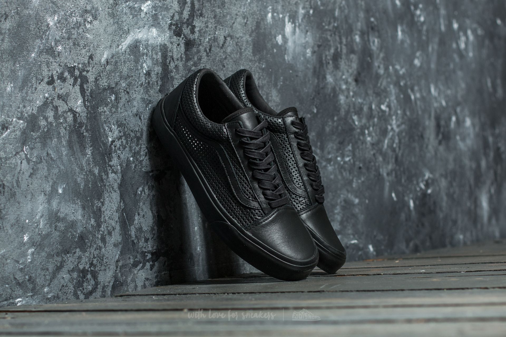 Men s shoes Vans Old Skool DX Square Perf Black Black Footshop