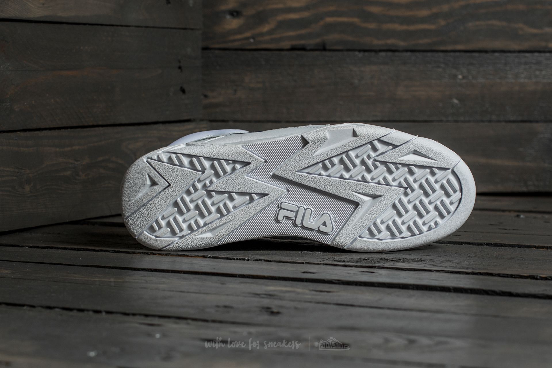 Men s shoes Fila Cage L Mid White Footshop