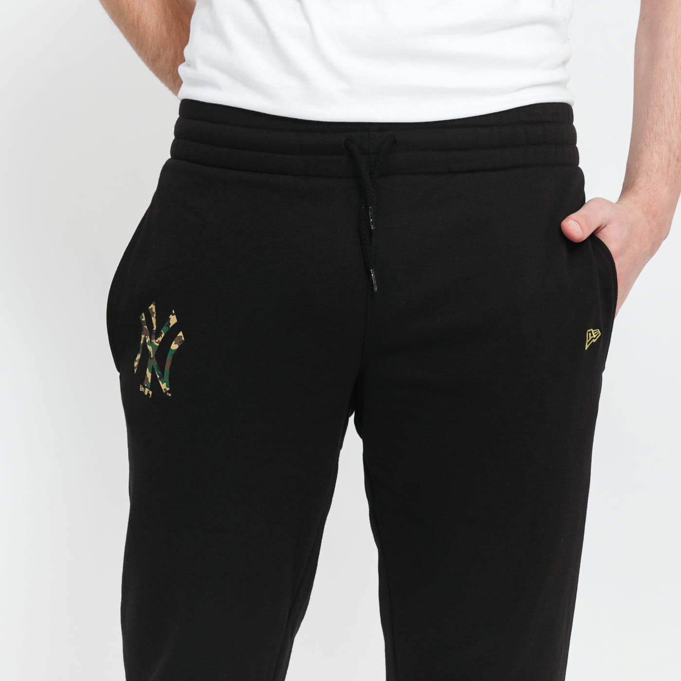 Joggebukser New Era New York Yankees Camo Logo Joggers Black