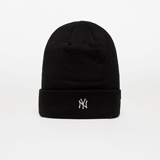 Black 2025 yankees beanie