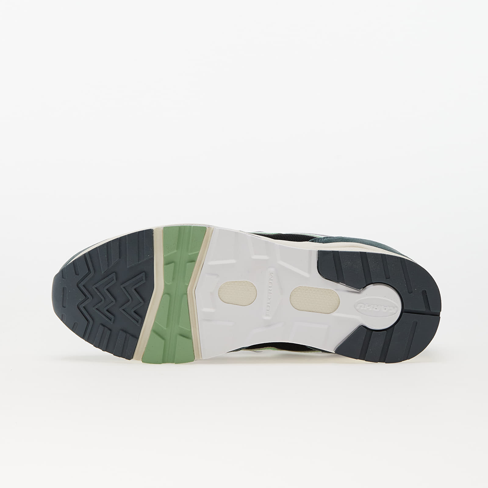 Încălțăminte și sneakerși pentru bărbați Karhu Aria 95 Trooper/ White