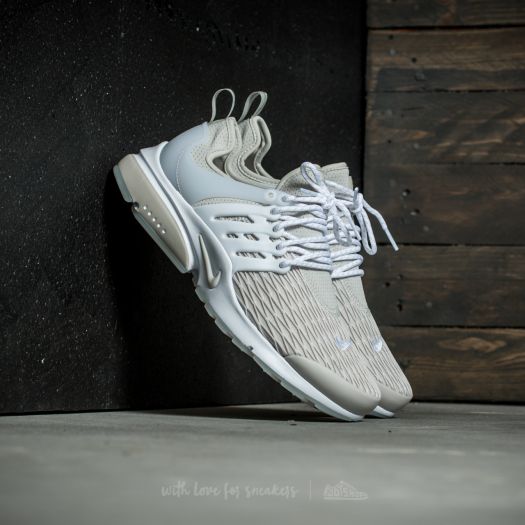 nike presto light silver