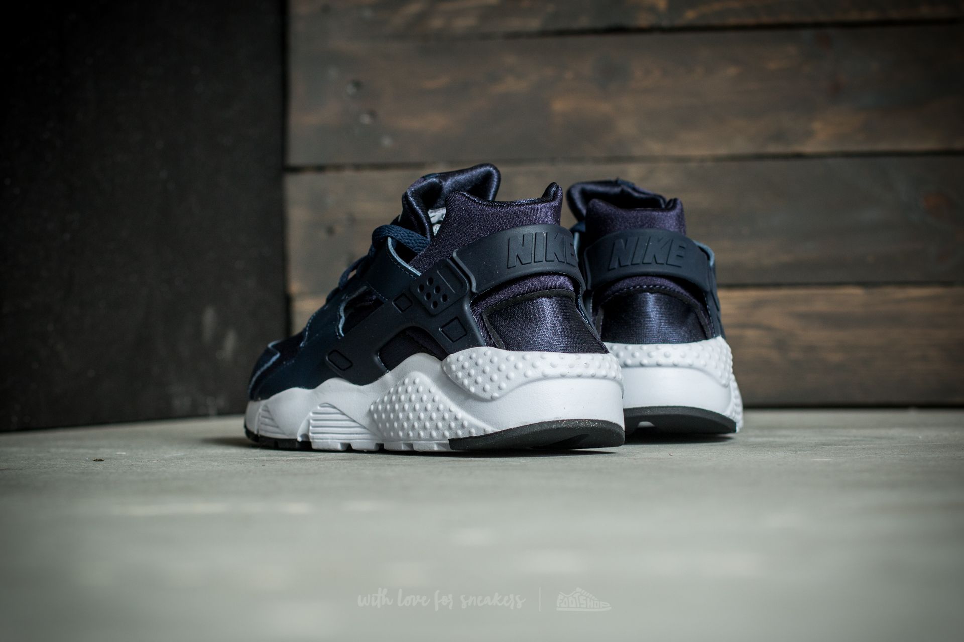 Sieviešu apavi Nike Huarache Run (GS) Obsidian/ Obsidian-Black-White