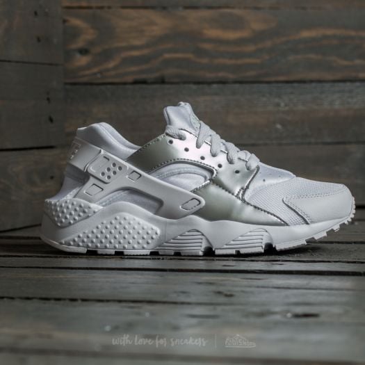 White and silver nike huarache outlet