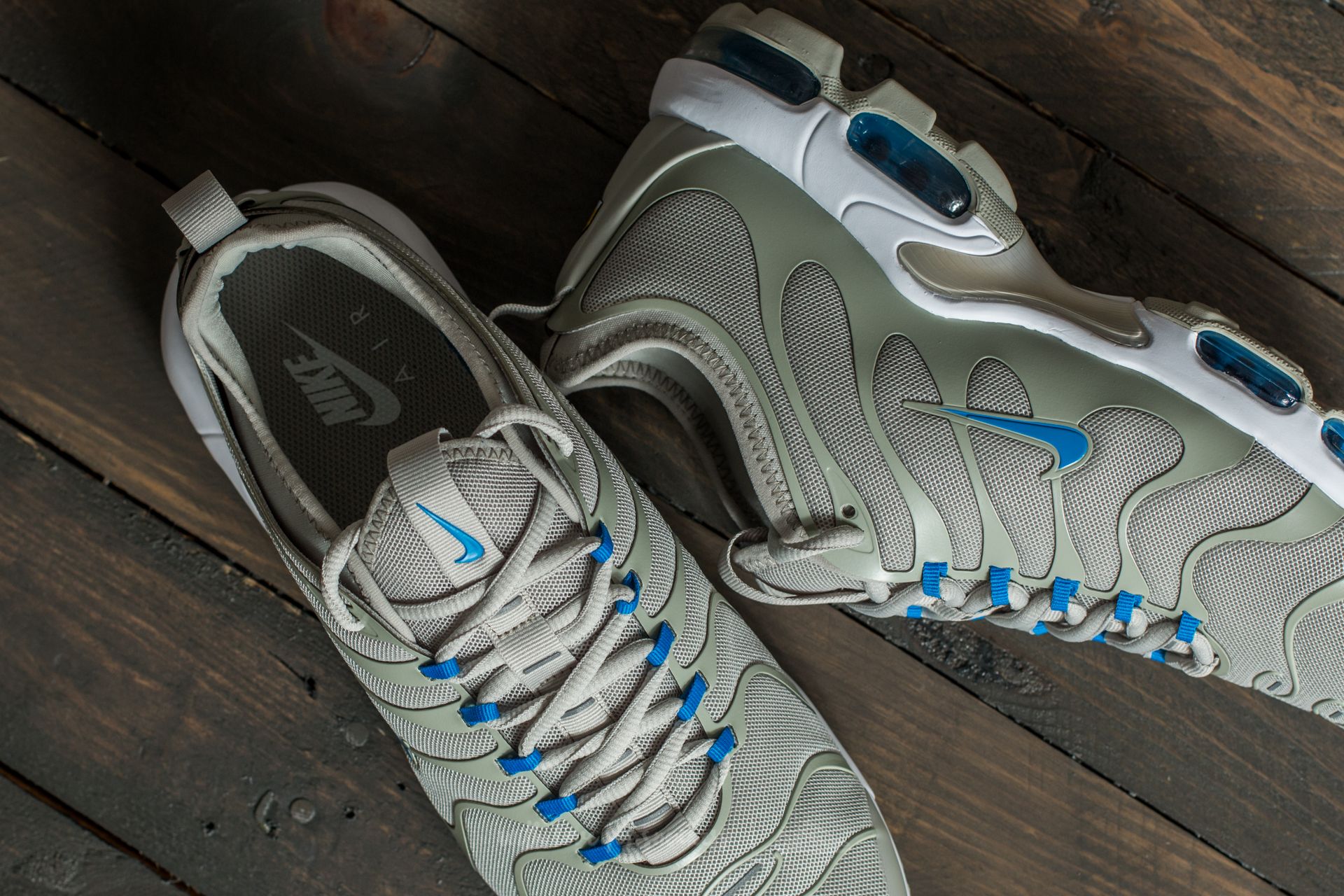 Men s shoes Nike Air Max Plus TN Ultra White Photo Blue Pale Grey Footshop