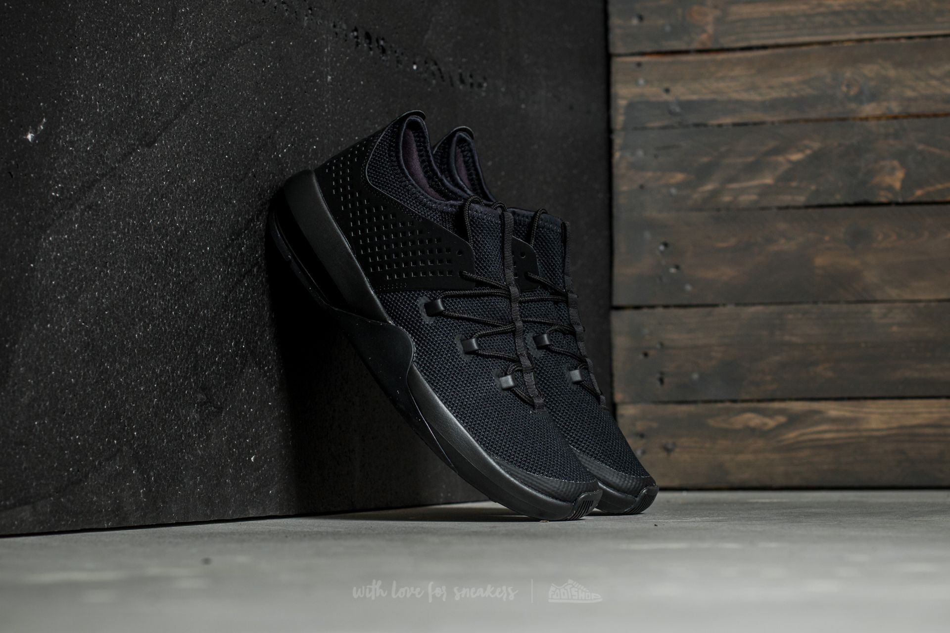 Men s shoes Jordan Express Black Black Black Footshop