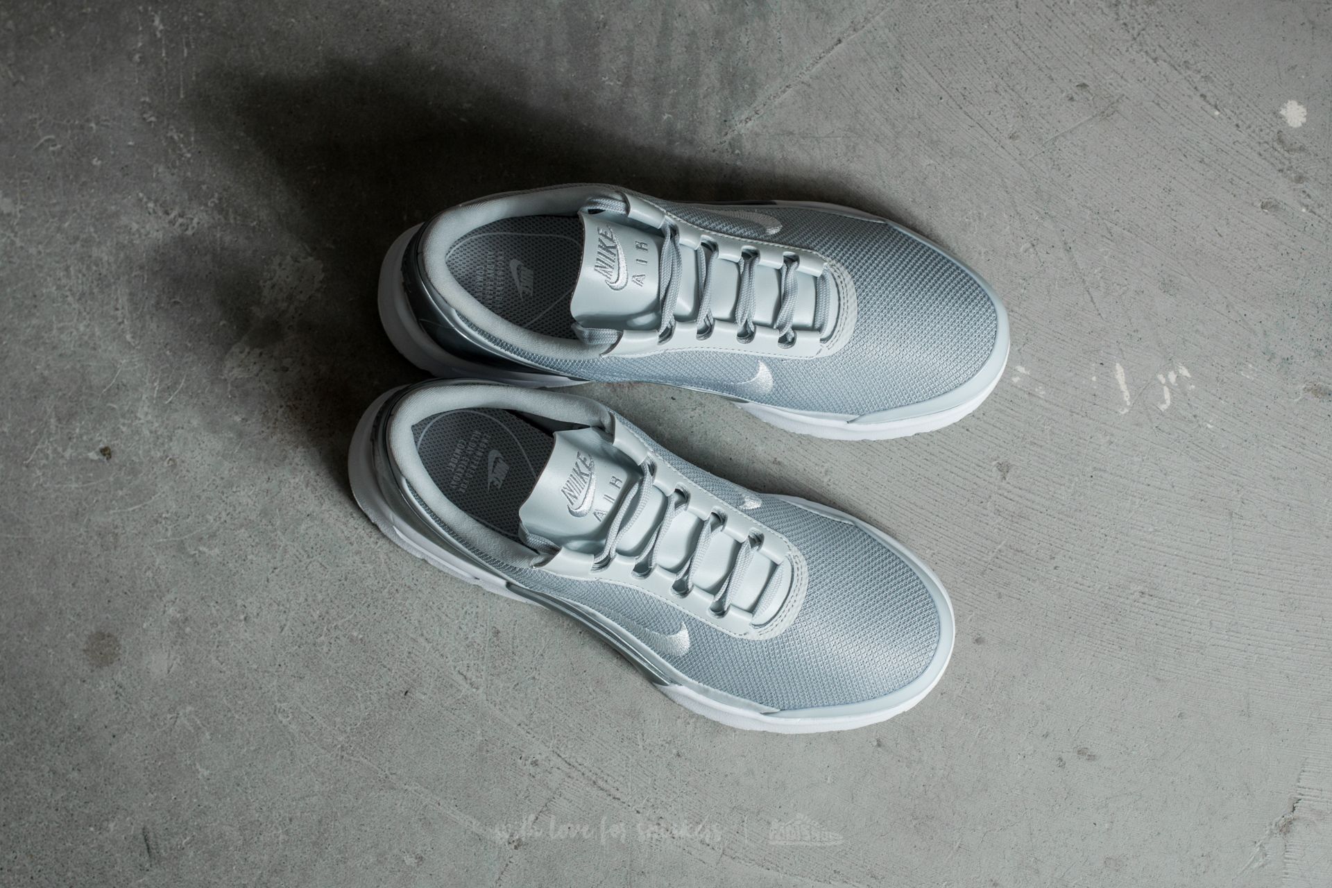 Dámské tenisky a boty Nike W Air Max Jewell Premium Pure Platinum/ Pure Platinum