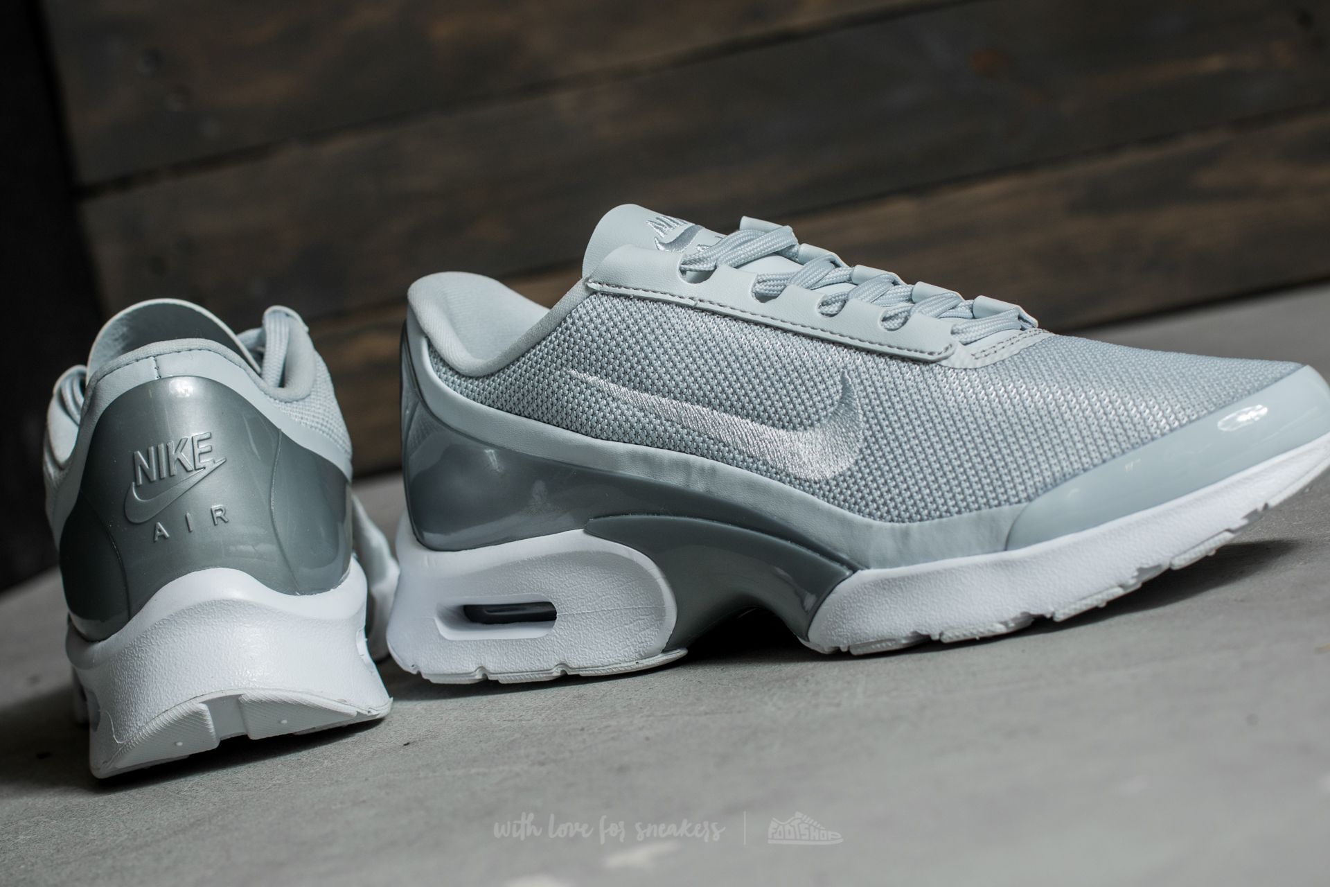Air max jewell light pumice outlet