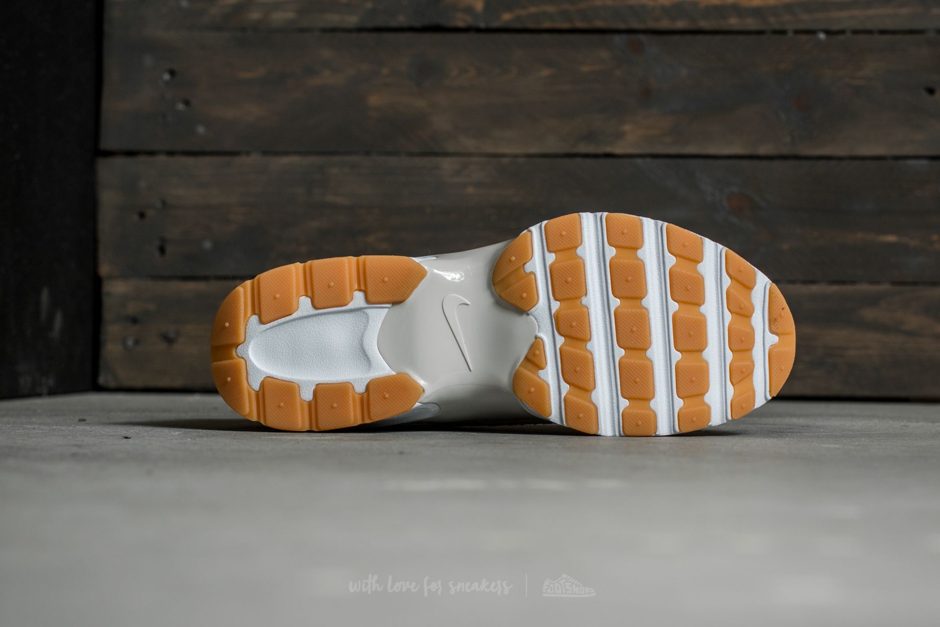 Frauen Nike W Air Max Jewell SE Light Bone/ Light Bone