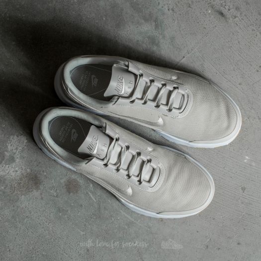 Nike air max jewell hot sale bone