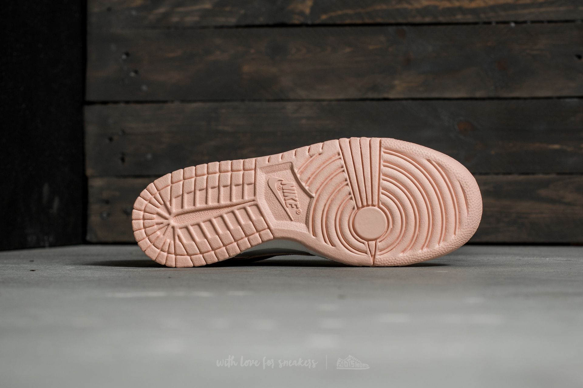 Women's shoes Nike Wmns Dunk Low Sail/ Sunset Tint