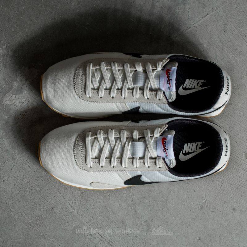 Nike W Pre Montreal Racer Vintage Sail/ Black-Sail-Team Orange