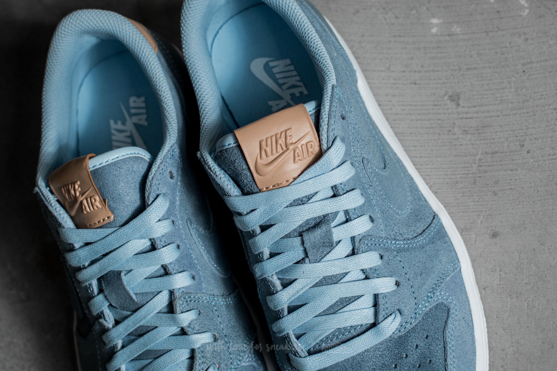 Men's shoes Air Jordan 1 Retro Low OG Premium Ice Blue/ Vachetta Tan-White