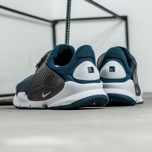 Nike sock dart kjcrd meaning hotsell