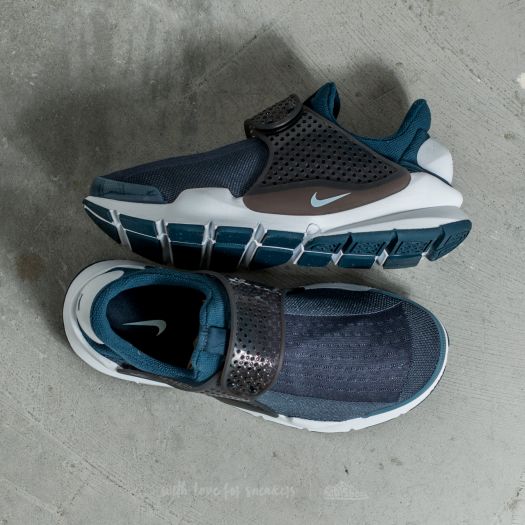 Nike sock dart kjcrd meaning shop