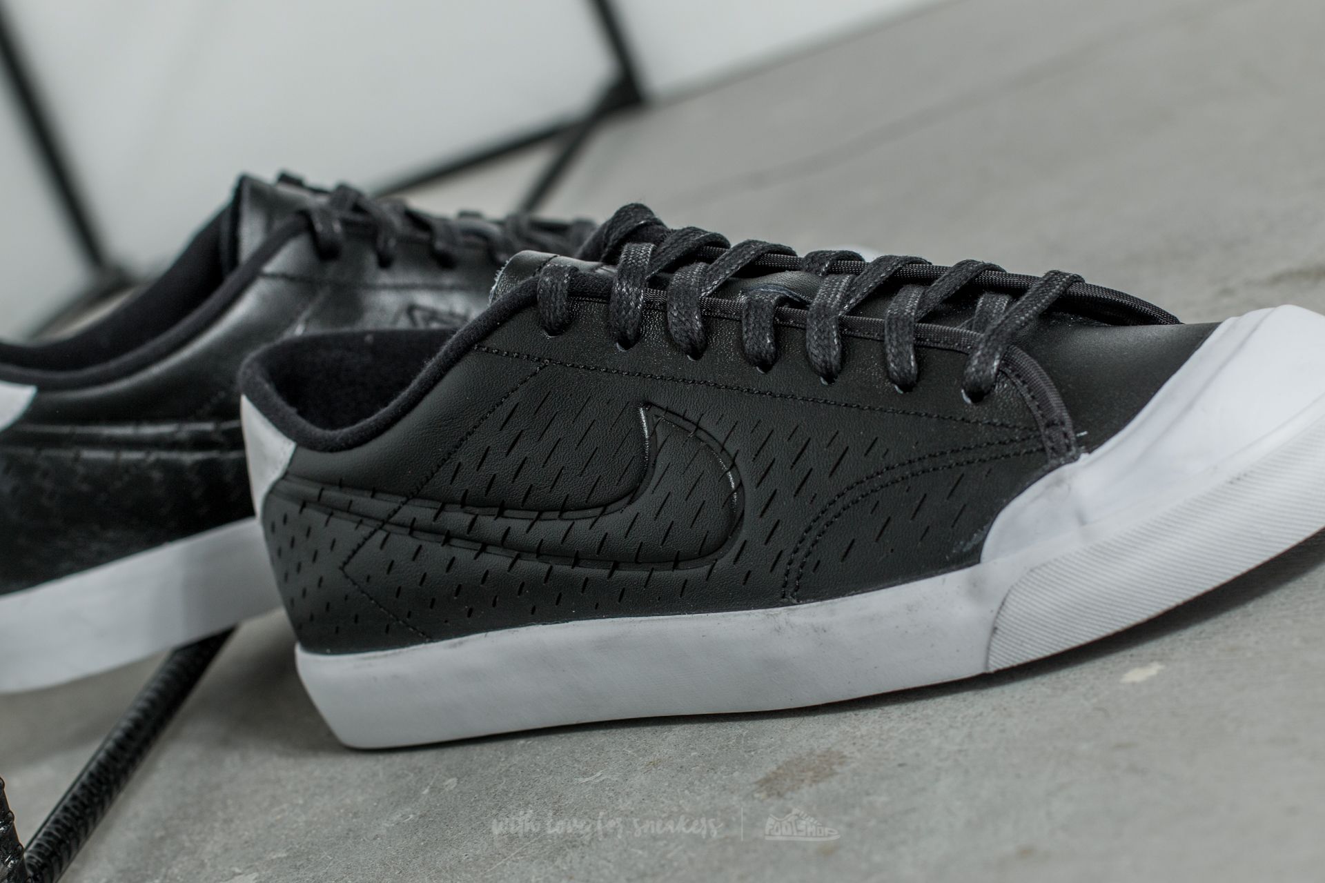 Pánske tenisky a topánky Nike All Court 2 Low Leather Black/ Black-White