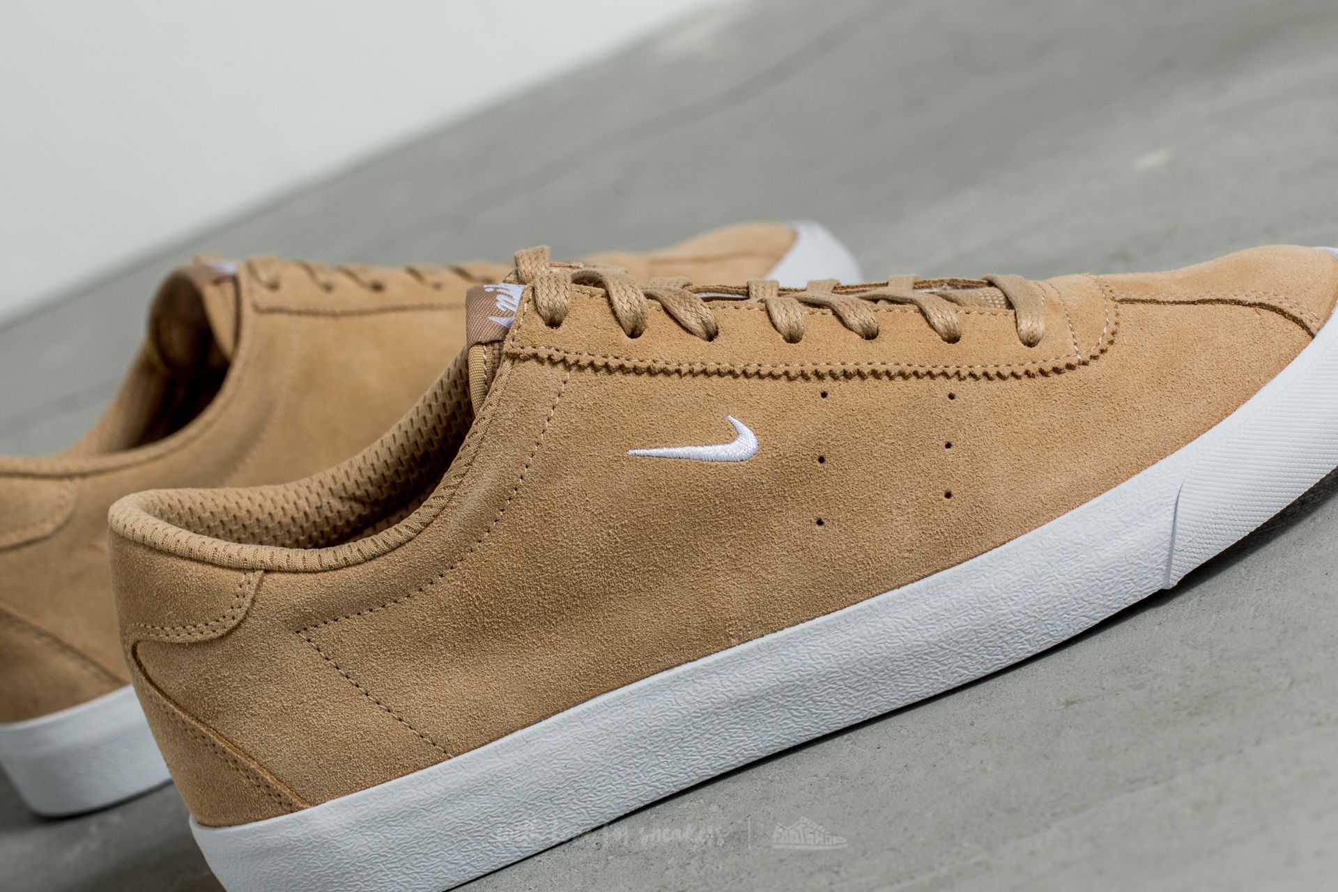 Nikelab match classic suede best sale