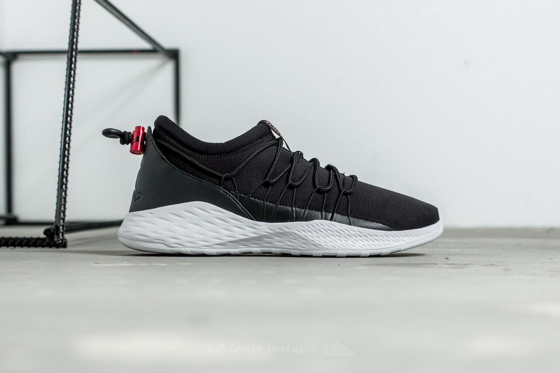 Herren Sneaker und Schuhe Jordan Formula 23 Toggle Black/ Gym Red-White