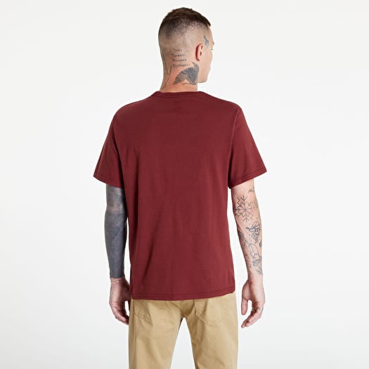 Levi's maroon deals t shirt
