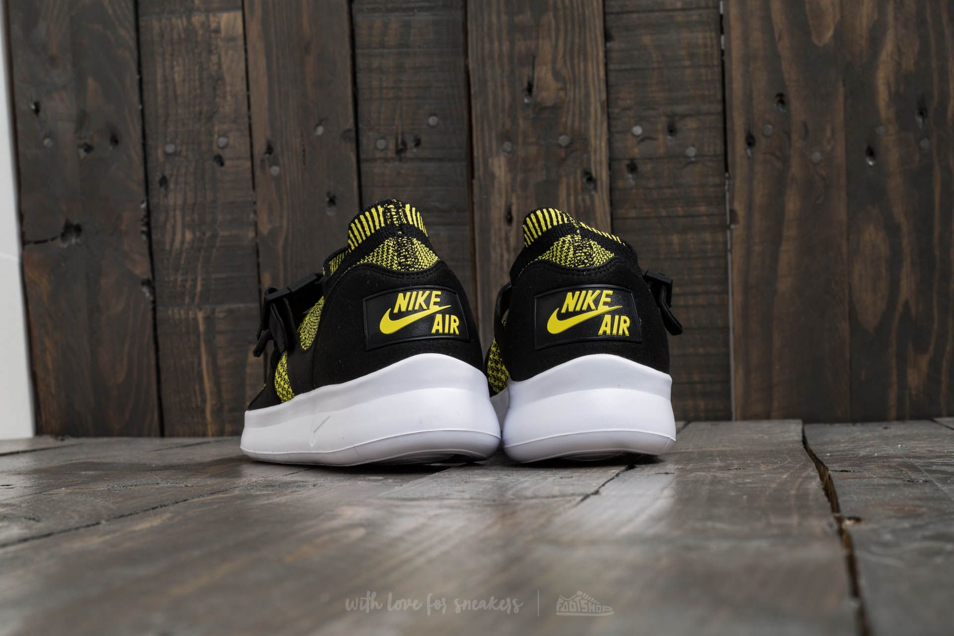 Dámské tenisky a boty Nike W Air Sockracer Flyknit Black/ White-Yellow Strike