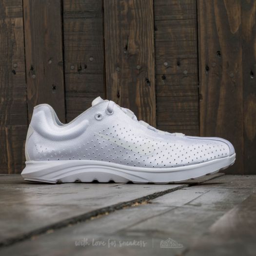 Nike mayfly mens white deals