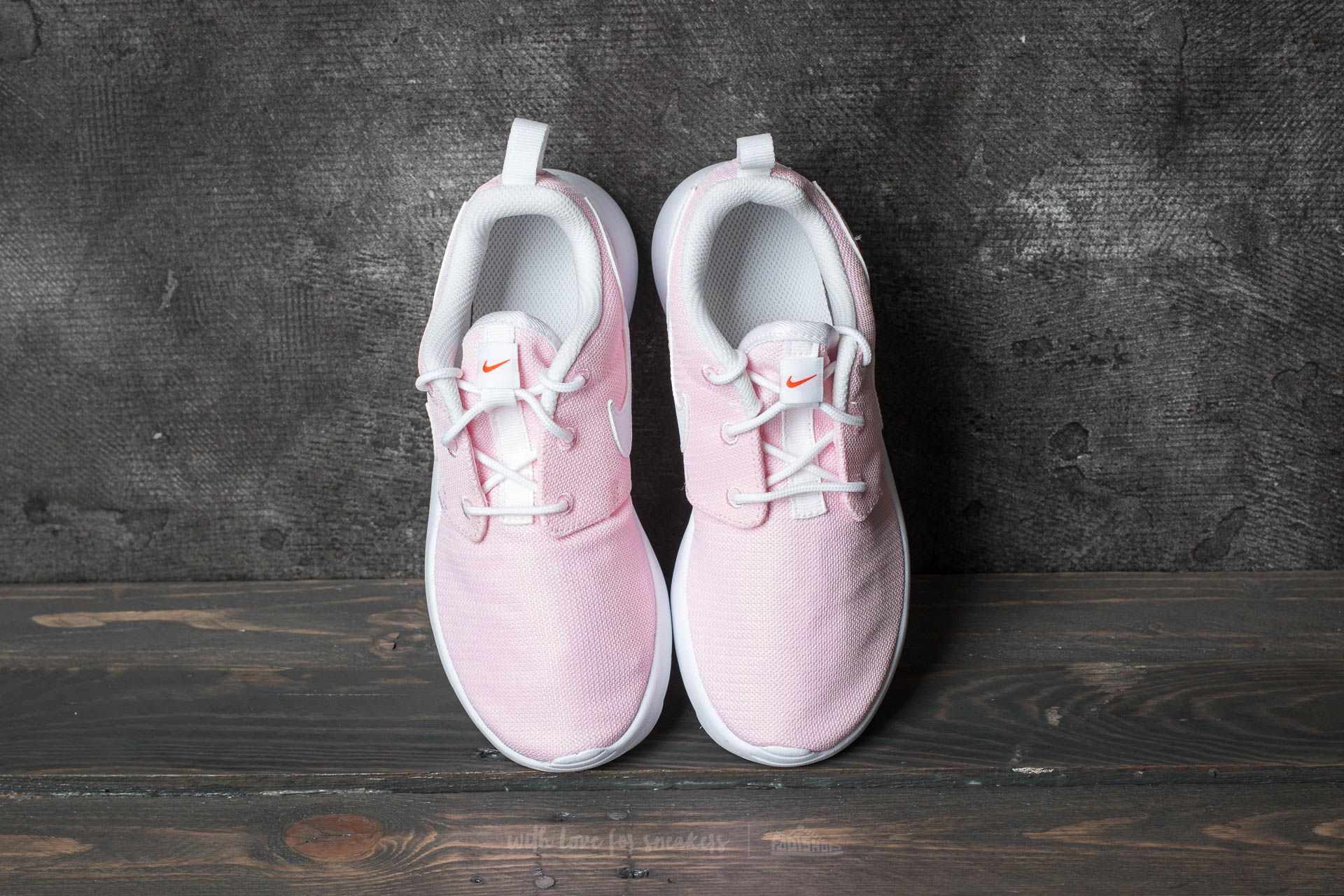 Kids sneakers and shoes Nike Roshe One PS Prism Pink White