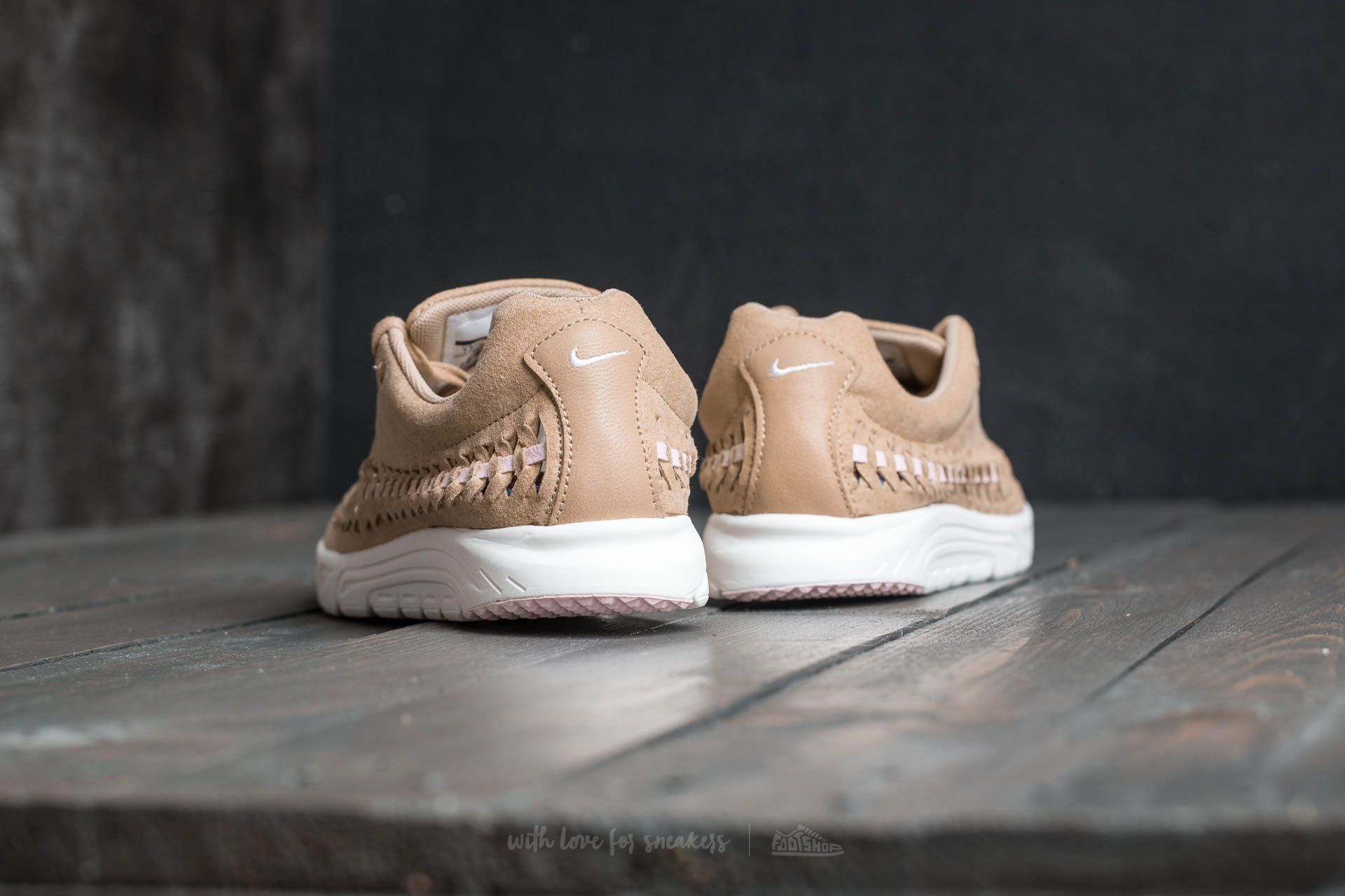 Women's shoes Nike Wmns Mayfly Woven Vachetta Tan/ Arctic Pink-Elm