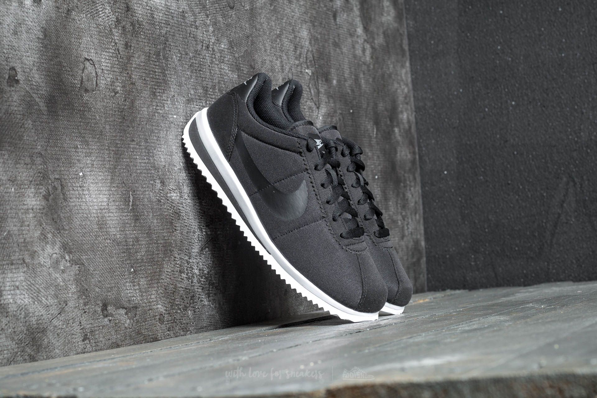 Zapatillas mujer Nike Cortez Ultra (GS) Black/ Black-Black-Cool Grey