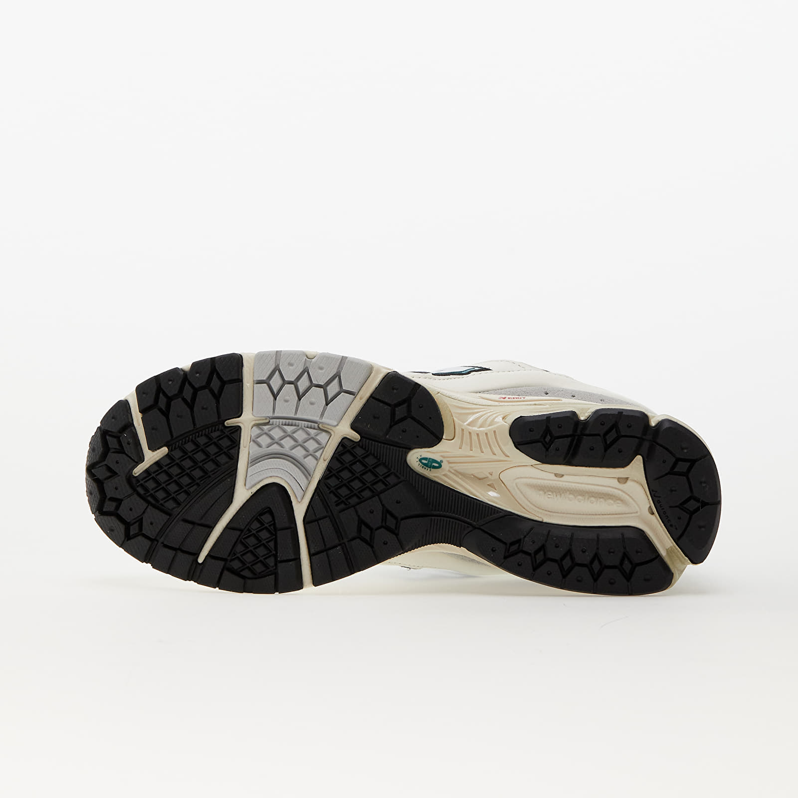 Men's shoes New Balance 2002R Sea Salt
