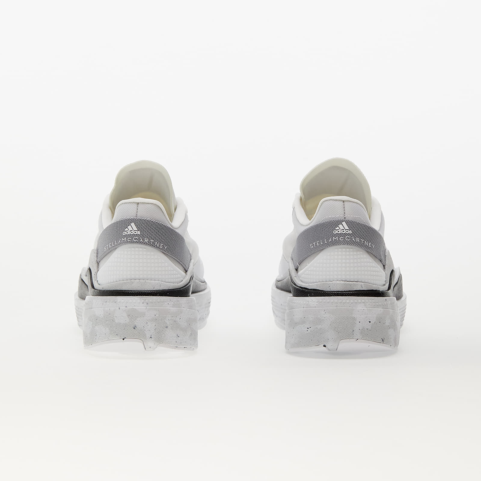 Női cipők adidas x Stella McCartney Earthlight Ftw White/ Dove Grey/ Core Black