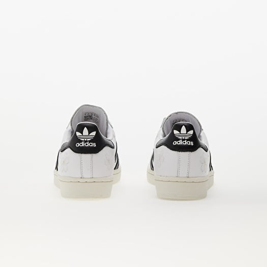 Superstar hotsell black 12