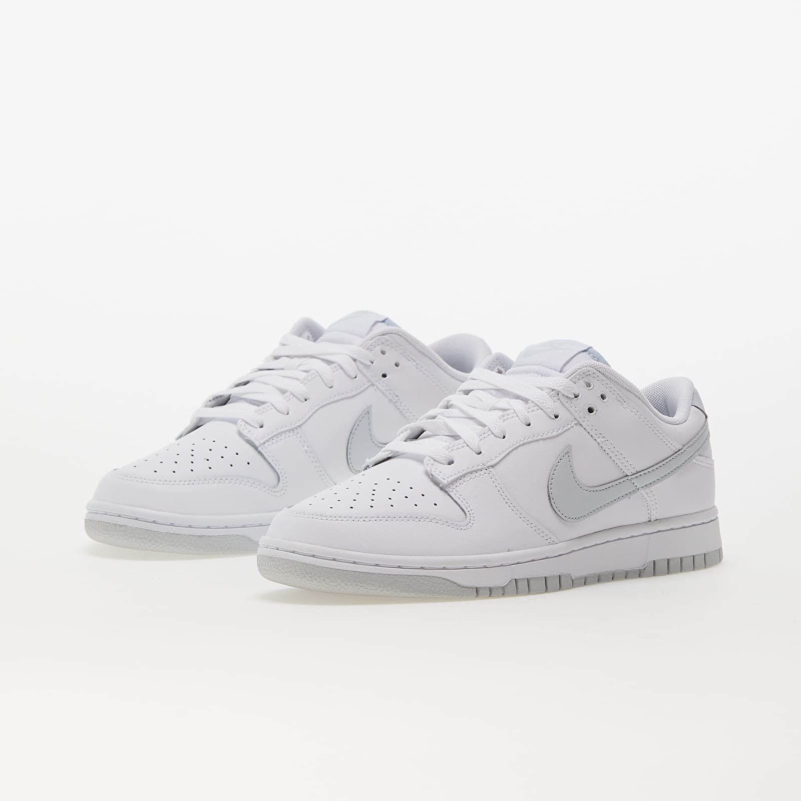 Men s shoes Nike Dunk Low Retro White Pure Platinum White Footshop