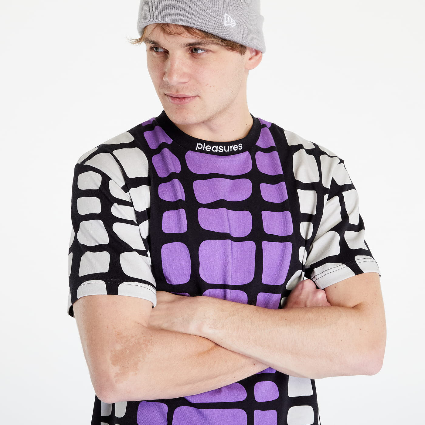 T-shirts PLEASURES Contact Jersey T-shirt Black/ Purple