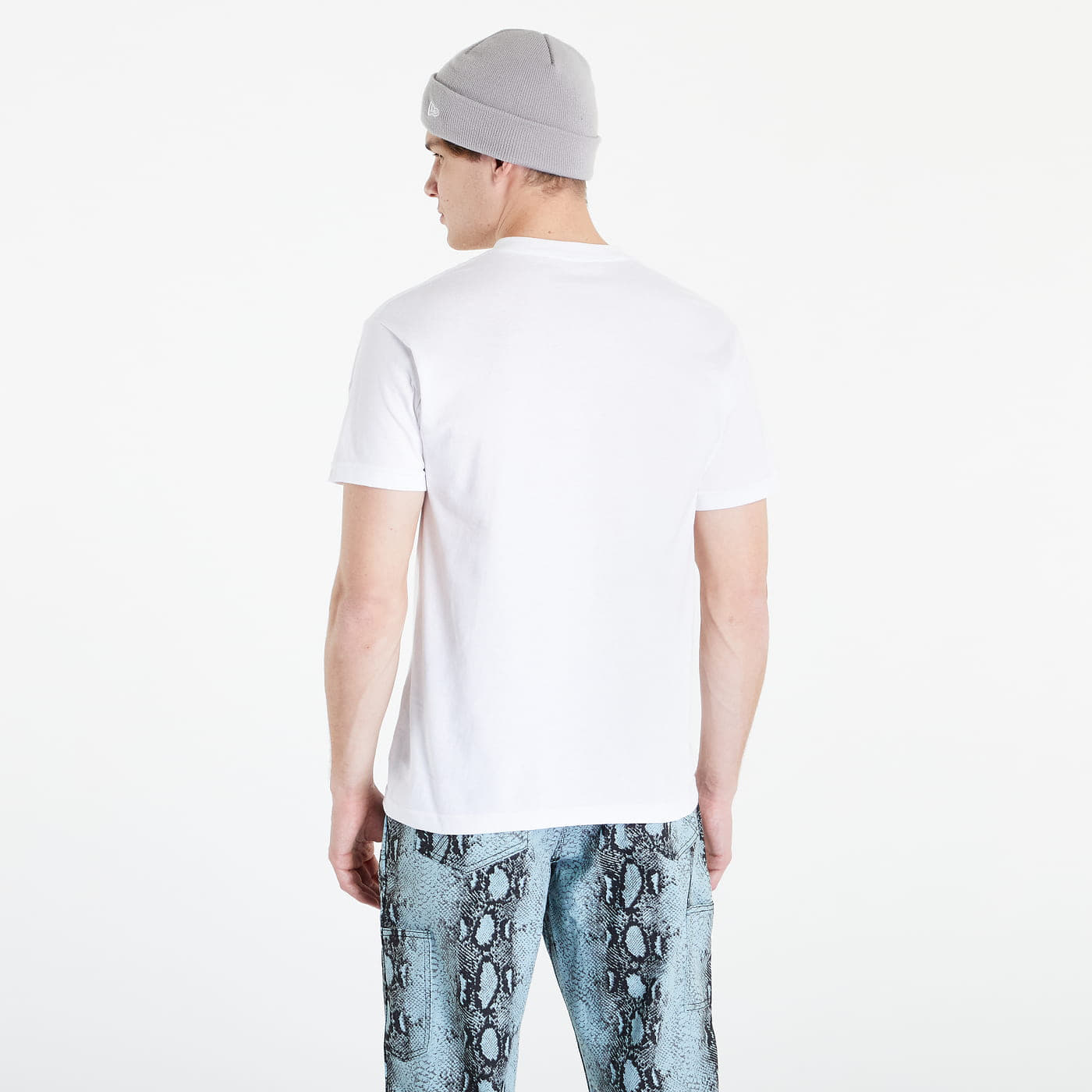 T-shirts PLEASURES Glass T-shirt White