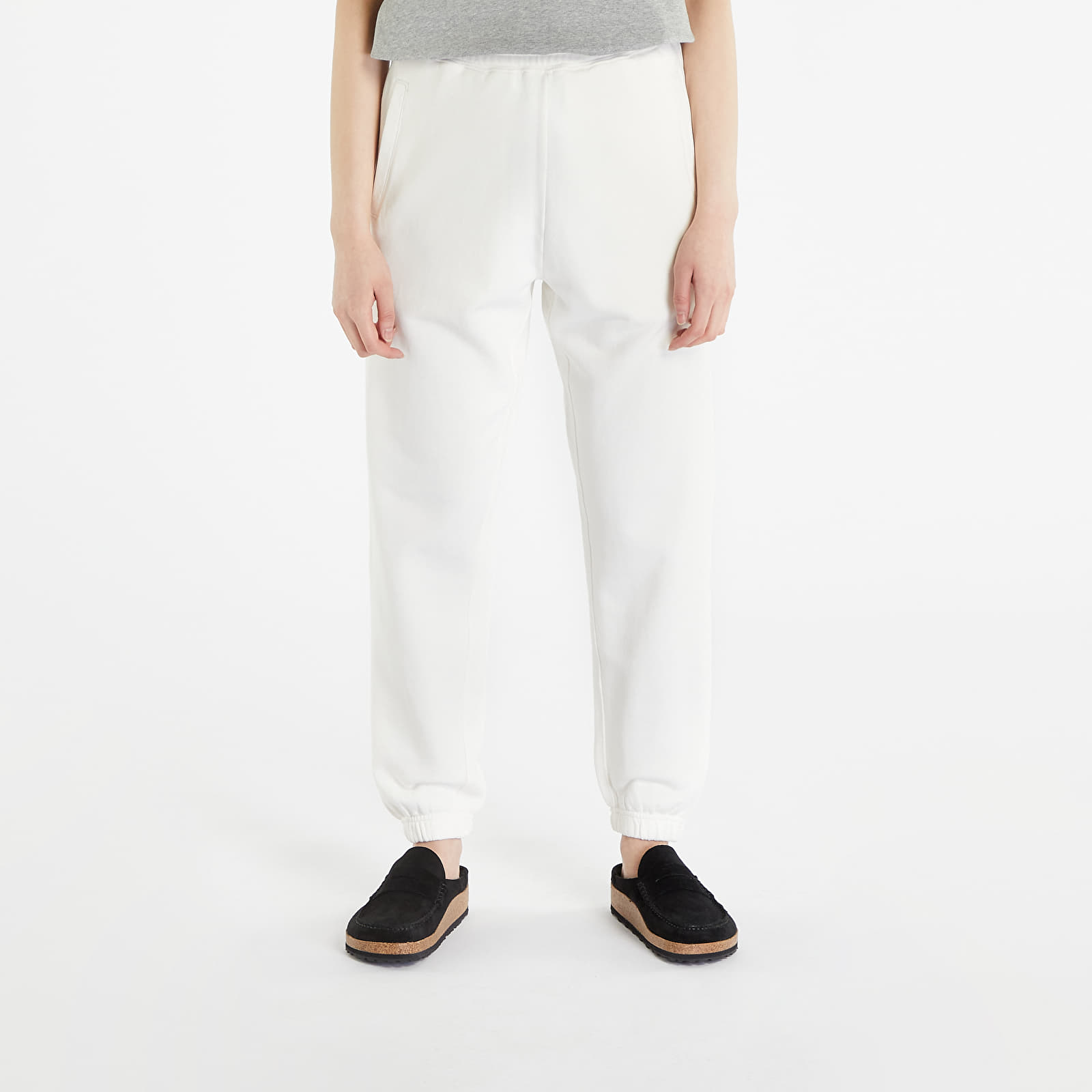 Melegítő Carhartt WIP Nelson Sweat Pant Wax Garment Dyed
