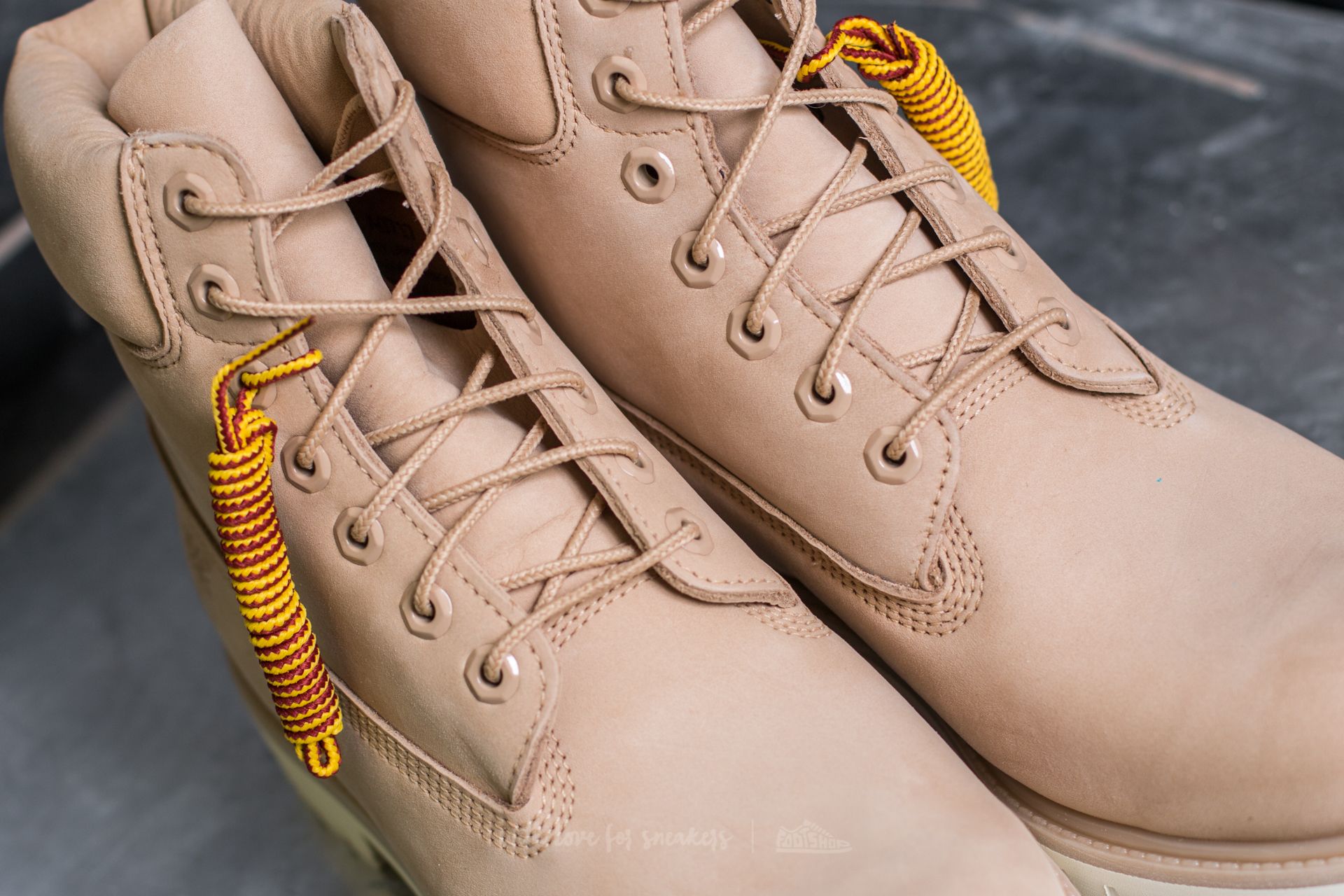 Timberland 6 inch croissant discount