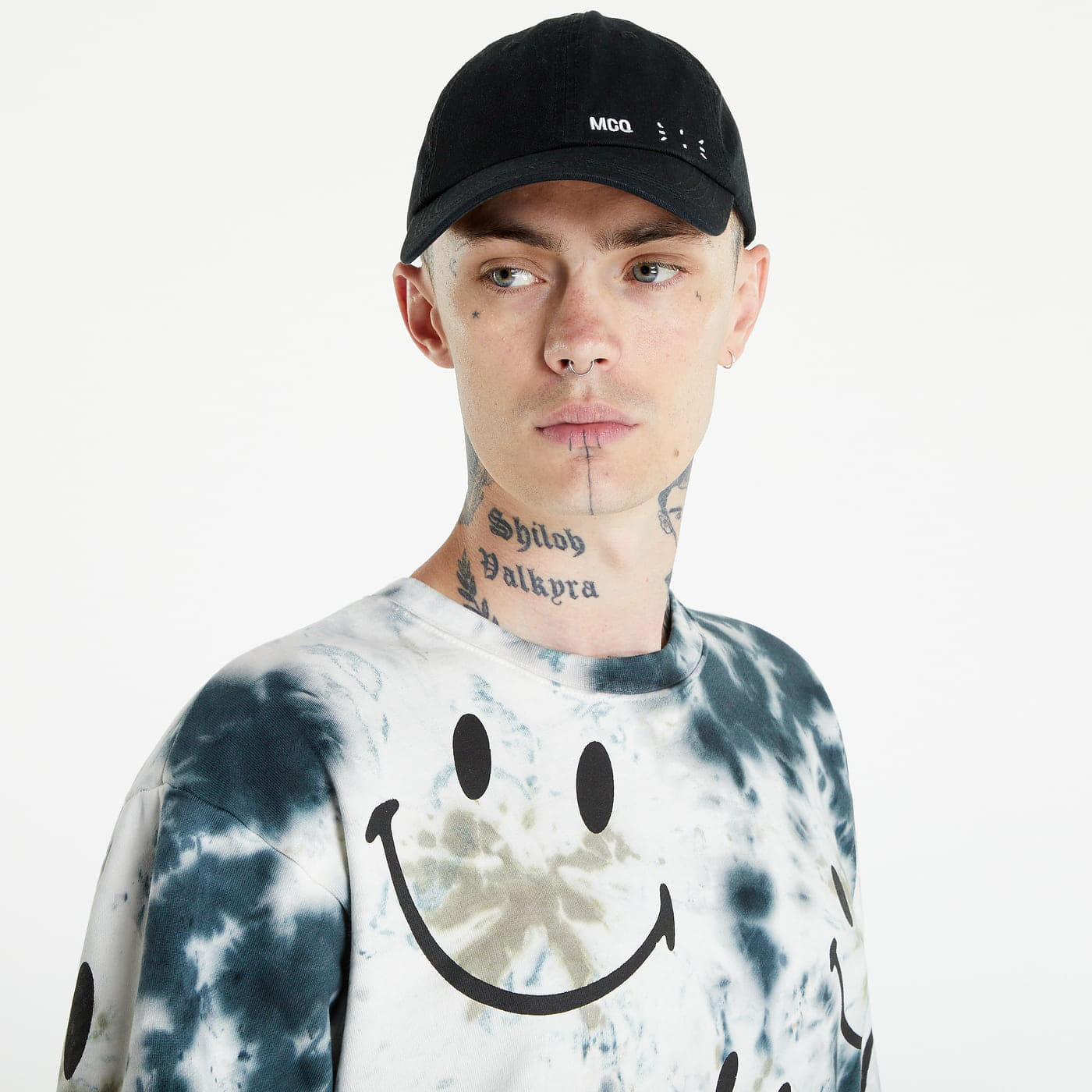 Mikiny MARKET Smiley Shibori Dye Crewneck Sweatshirt White/ Black/ Blue