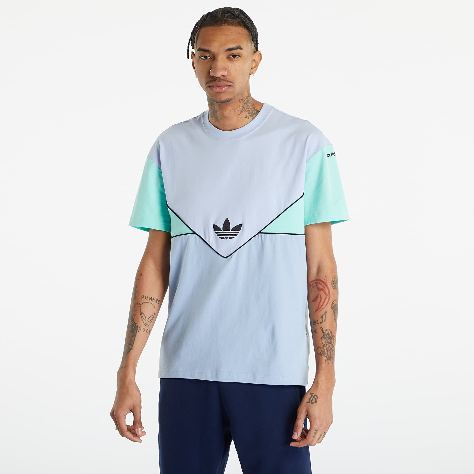 Adidas Adicolor Seasonal Archive T-Shirt