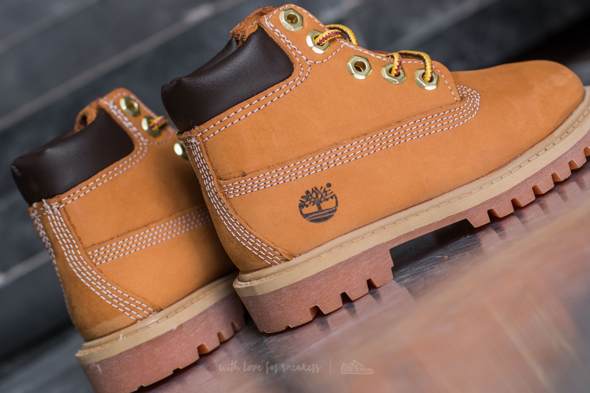 Detské tenisky a topánky Timberland 6 In Premium Wheat/ Nubuc/ Yellow