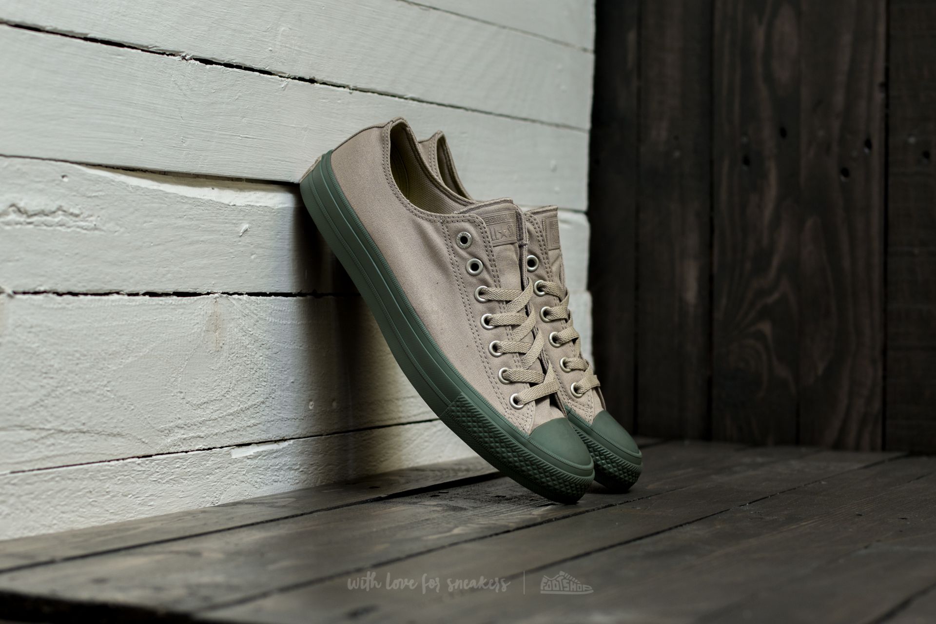 Herresko Converse Chuck Taylor All Star II Ox Vintage Khaki/ Olive Submarine