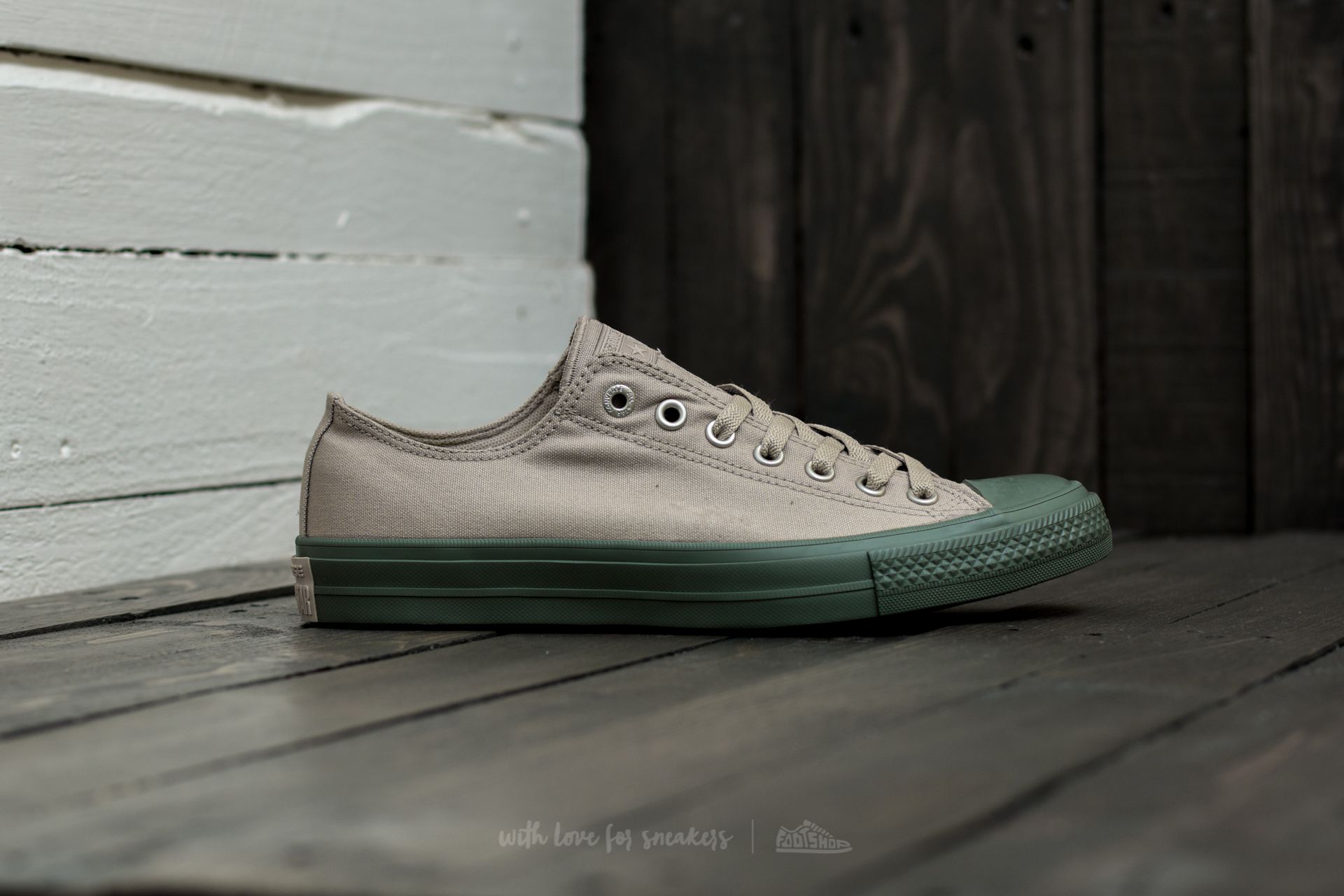 Herresko Converse Chuck Taylor All Star II Ox Vintage Khaki/ Olive Submarine