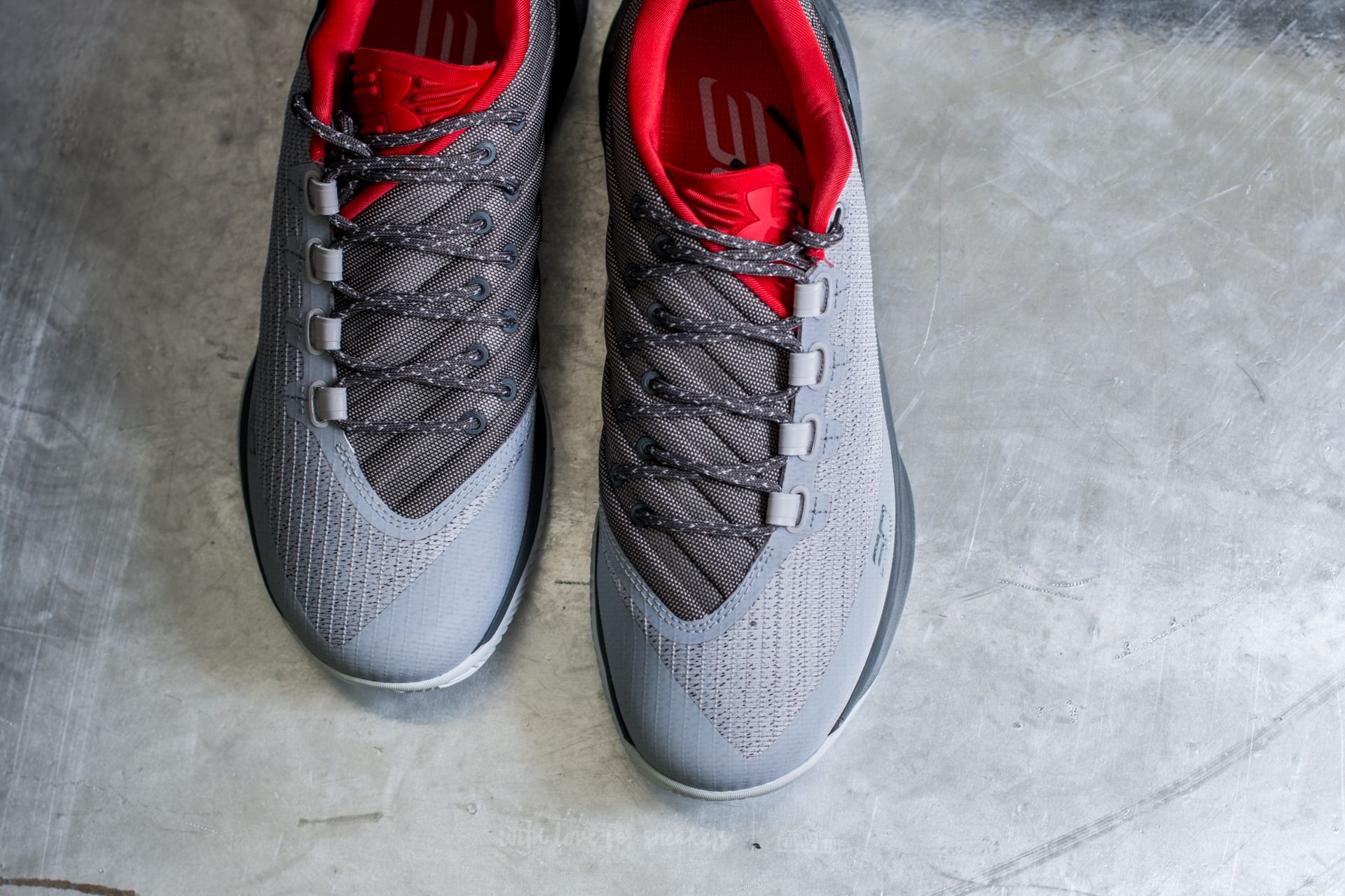 Ua curry 3 low on sale
