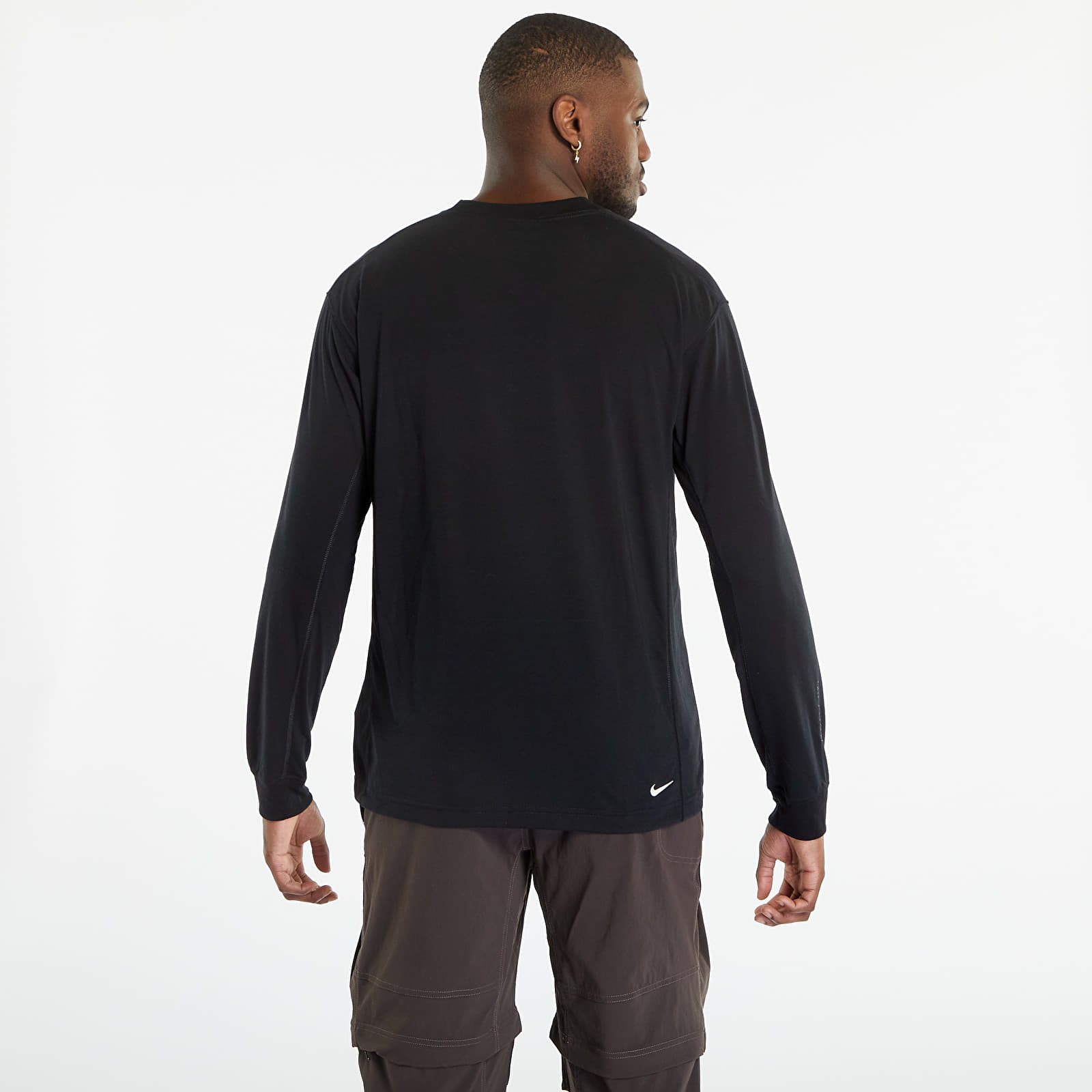 T-paidat Nike Dri-FIT ACG "Goat Rocks" Men's Long Sleeve Top Black/Khaki/Light Orewood Brown/Summit White